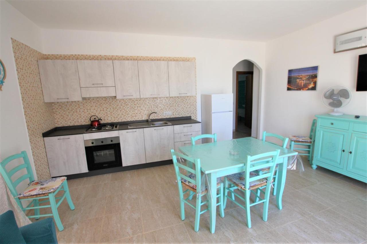 Shr Badesi Apartment Luaran gambar