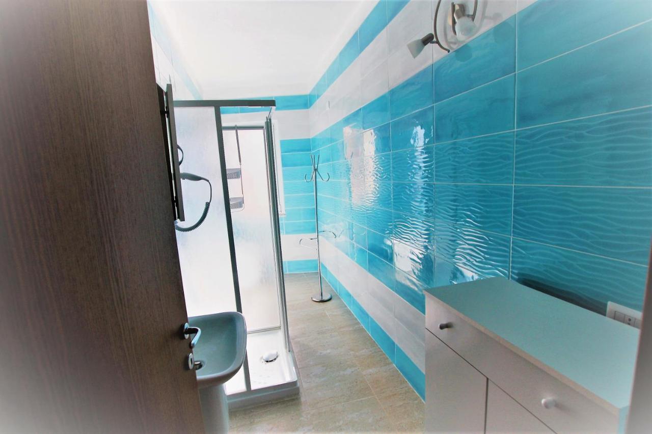 Shr Badesi Apartment Luaran gambar